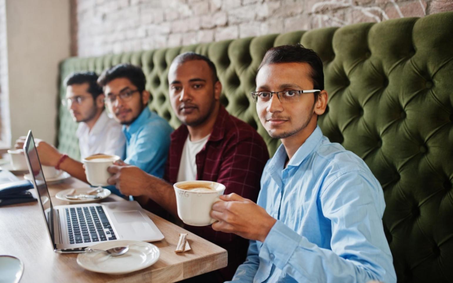 Análisis de tendencias financieras con tecnología moderna